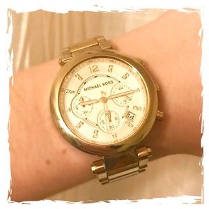 MICHAEL KORS Women’s Watch Gold